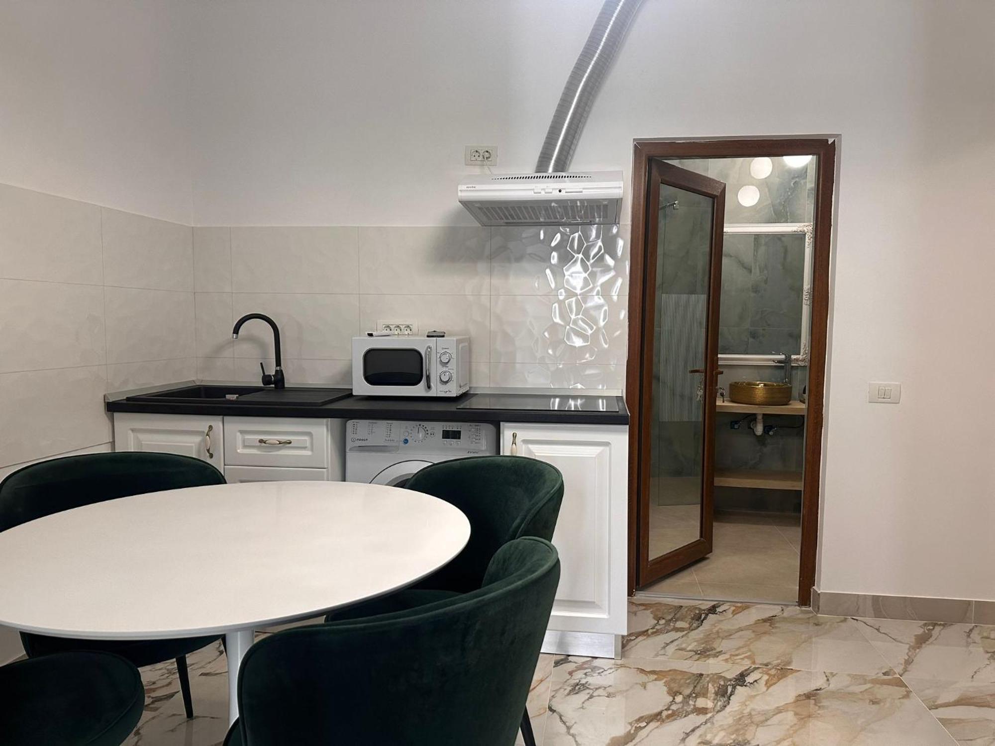 Fabian Centertown Apartamento *